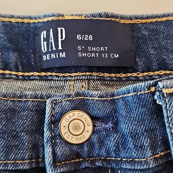 GAP Dark Blue Size 6 Jean Shorts - Picture 6 of 7